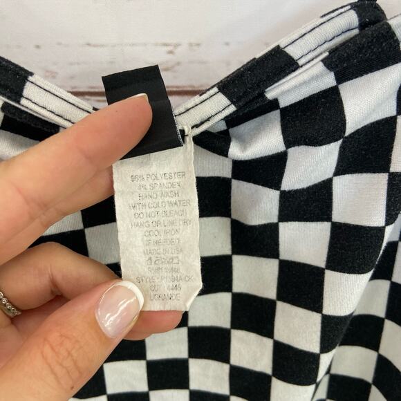 Windsor L Black White Checkered Square Neck Thin Bungee Strap Camisole Bodysuit - Picture 5 of 6